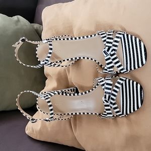 Ann Taylor Stripped Black and White Sandals